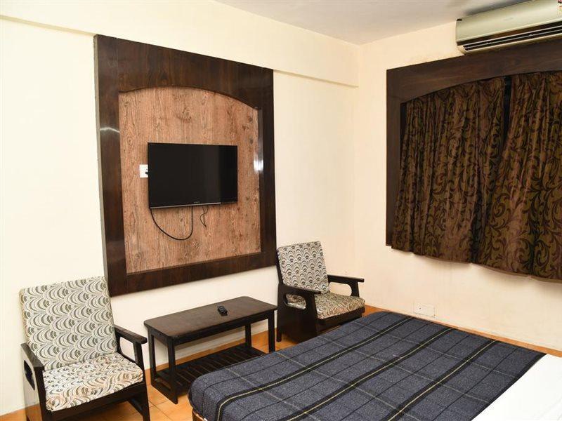 Hotel Mars Chennai Zewnętrze zdjęcie