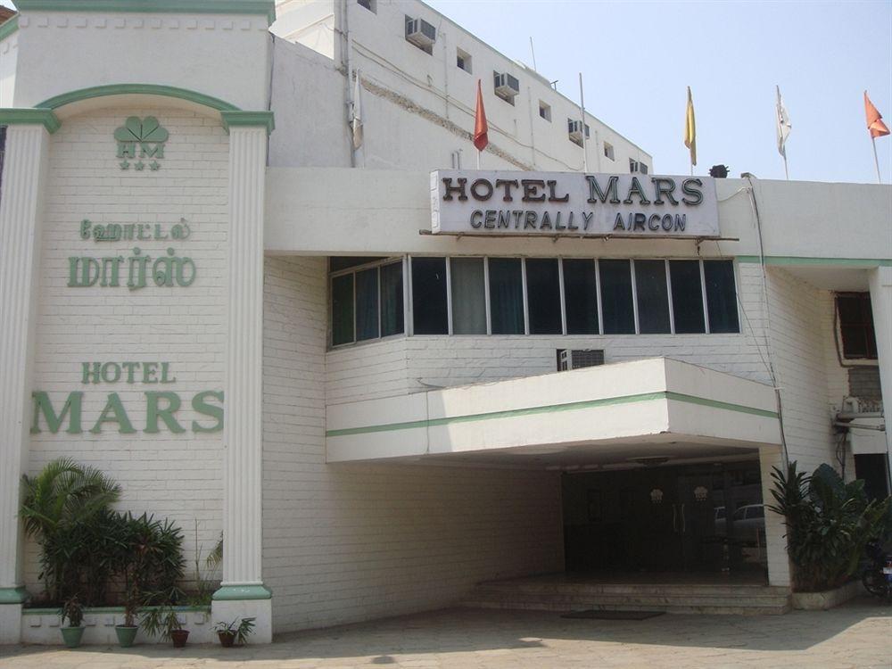 Hotel Mars Chennai Zewnętrze zdjęcie
