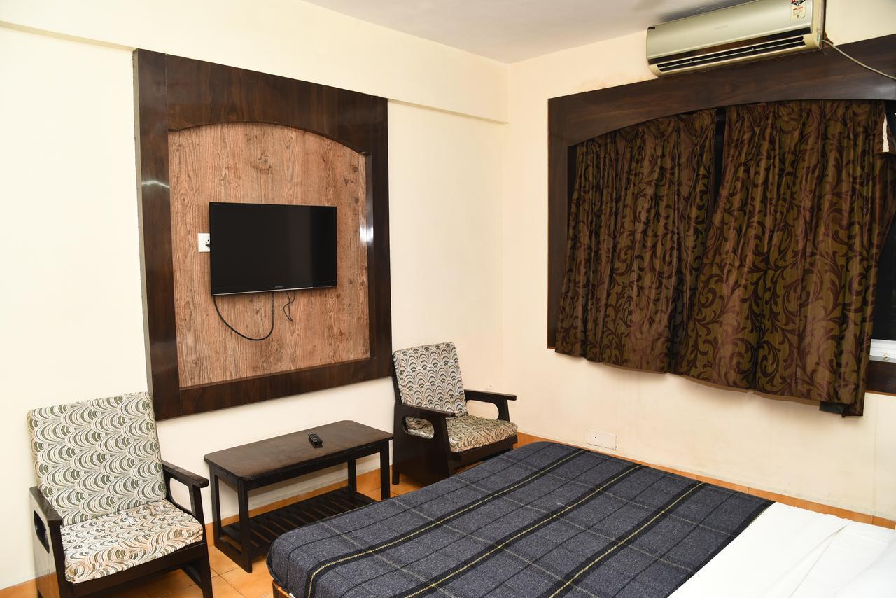 Hotel Mars Chennai Zewnętrze zdjęcie
