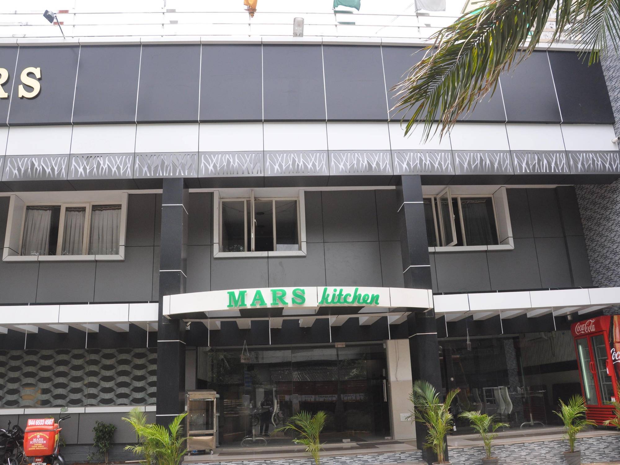 Hotel Mars Chennai Zewnętrze zdjęcie